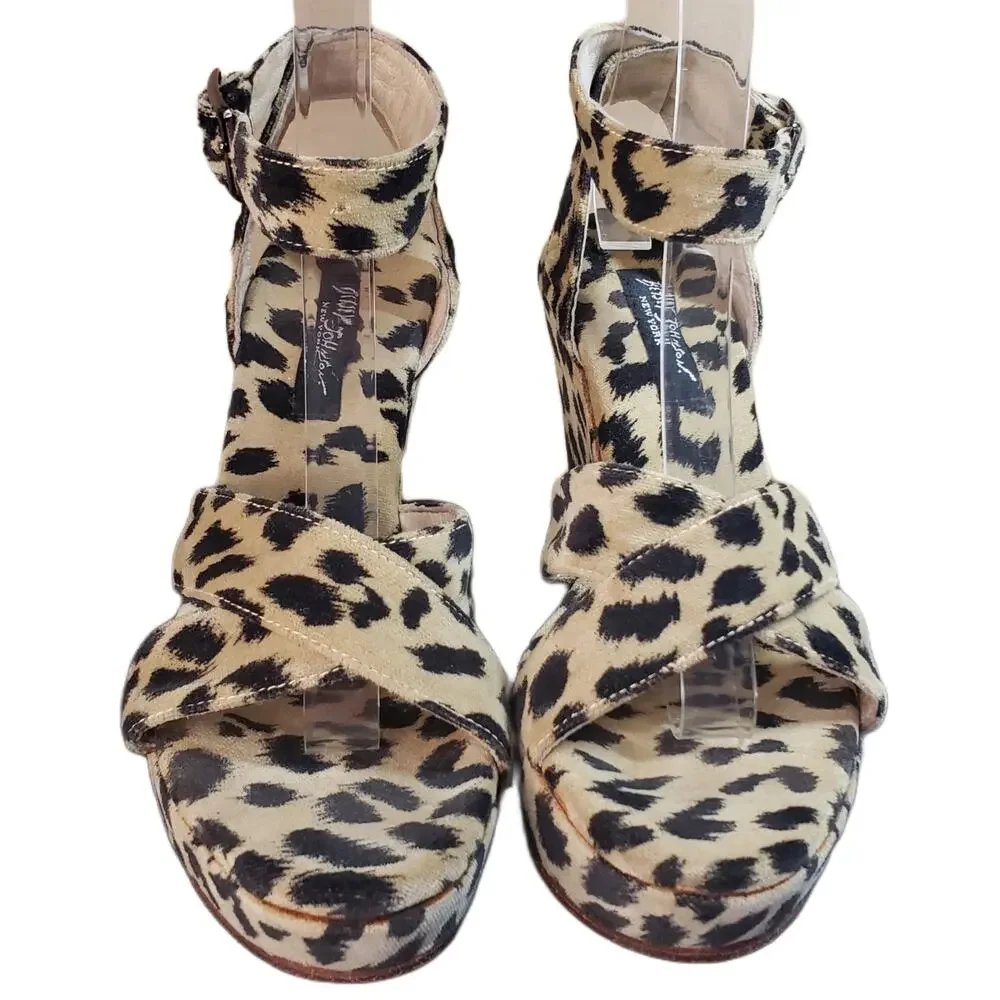 Betsey Johnson Leopard Ankle Strap Wedges FAUX FUR SIZE 7 - Picture 4 of 6